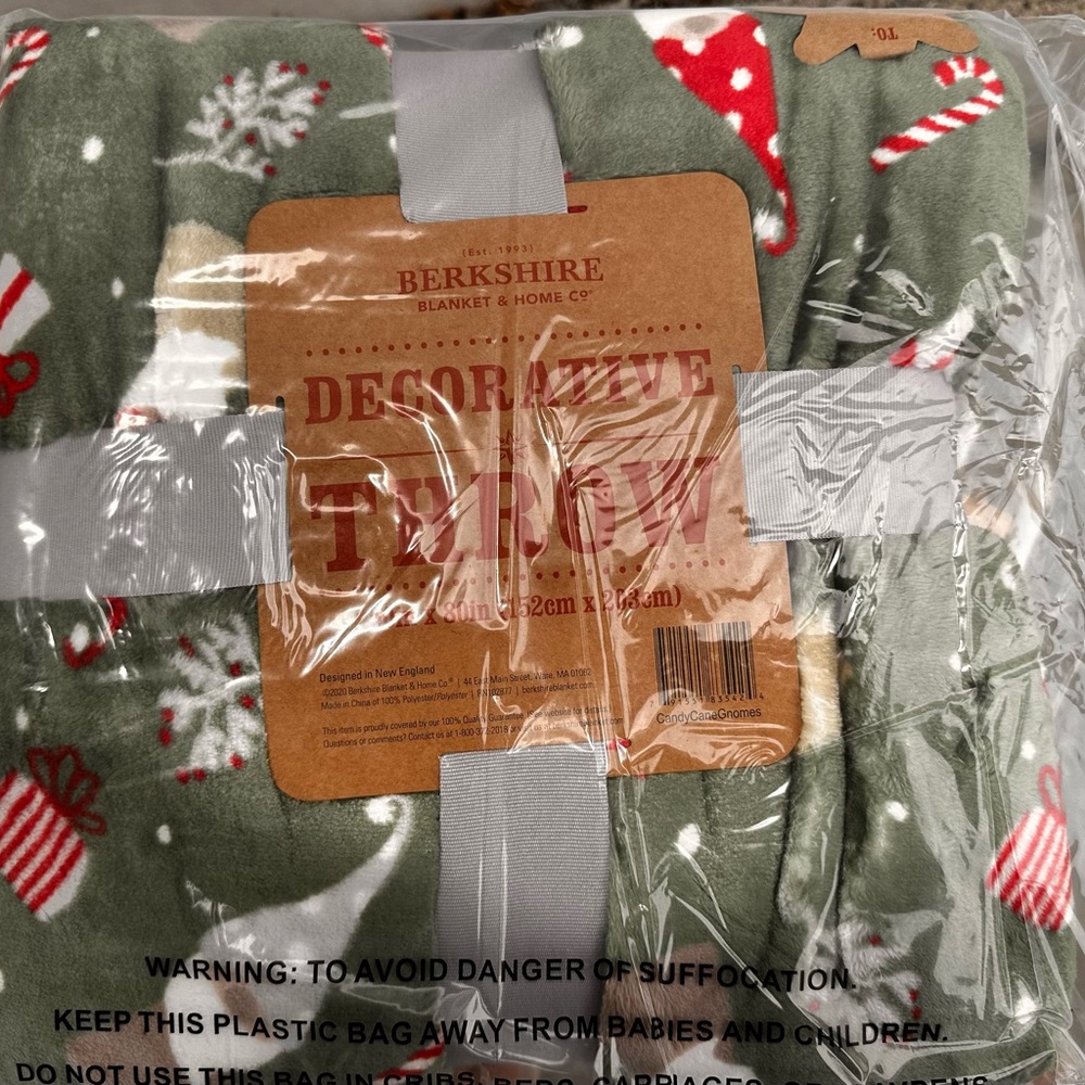 Berkshire Festive Green and Red Throw Blanket (60”x 80”) - Gnomes!